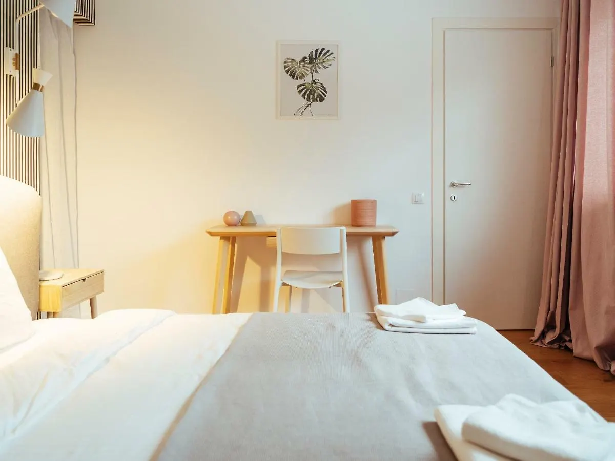 Apartmán Boutique Luxury Flats - La Maison Du Petit Paris Bukurešť
